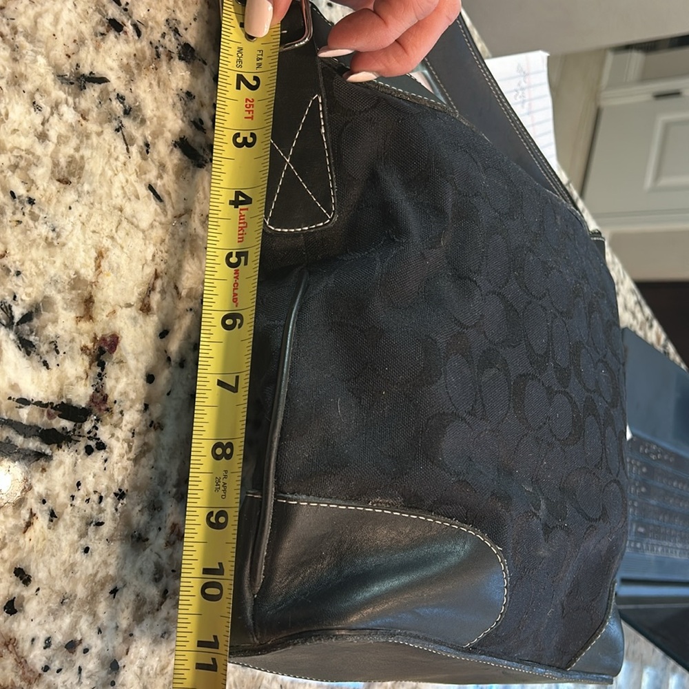 Authentic coach shoulder bag - Picture 6 of 8